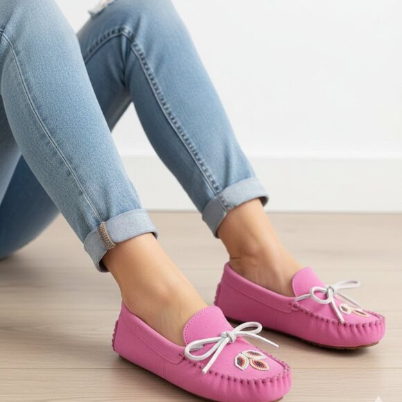 Manitobah Shoes - Manitobah Kayak Moccasin Pink Beaded Leather w Bow Detail 6